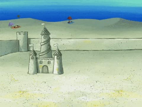 Patrick de Bob l'Éponge, furieux, qui utilise un marteau pour détruire un château de sable.